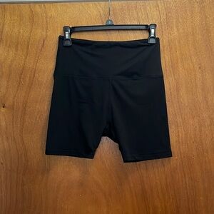 NWOT Luzette spandex biker shorts